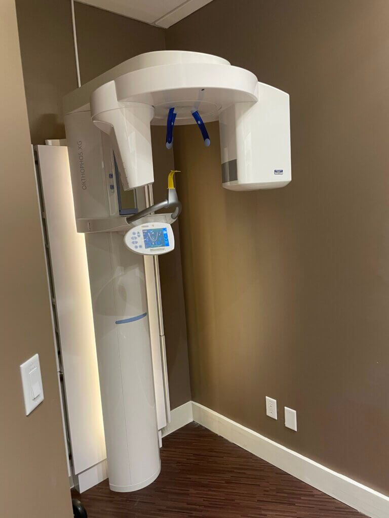One of the advanced systems we use is CBCT (Cone-beam computed tomography).